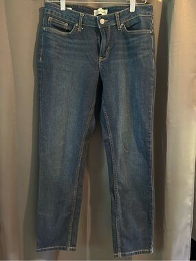 Calvin Klein ankle skinny size 10 dark wash jean
